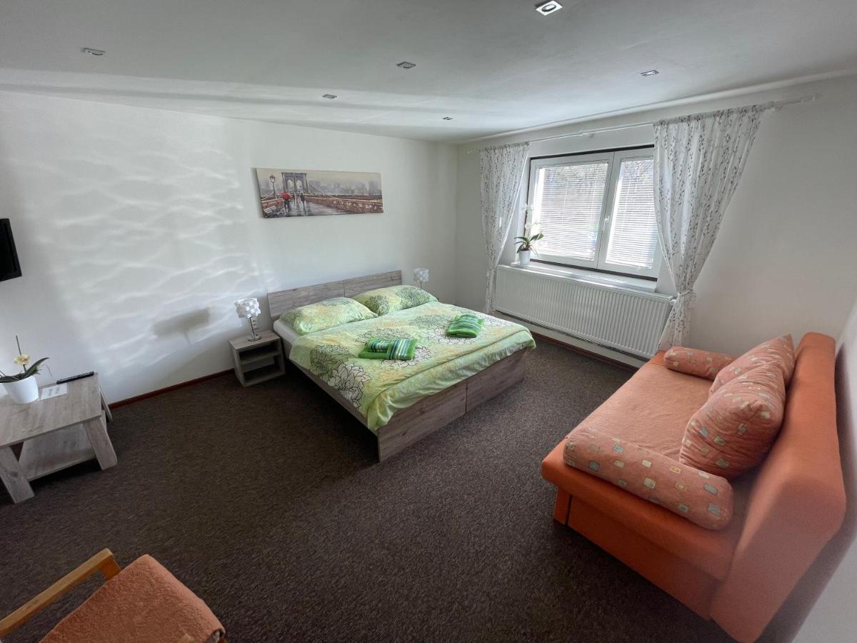 Apartmany Pri Zvonici Oravsky Podzamok Bagian luar foto