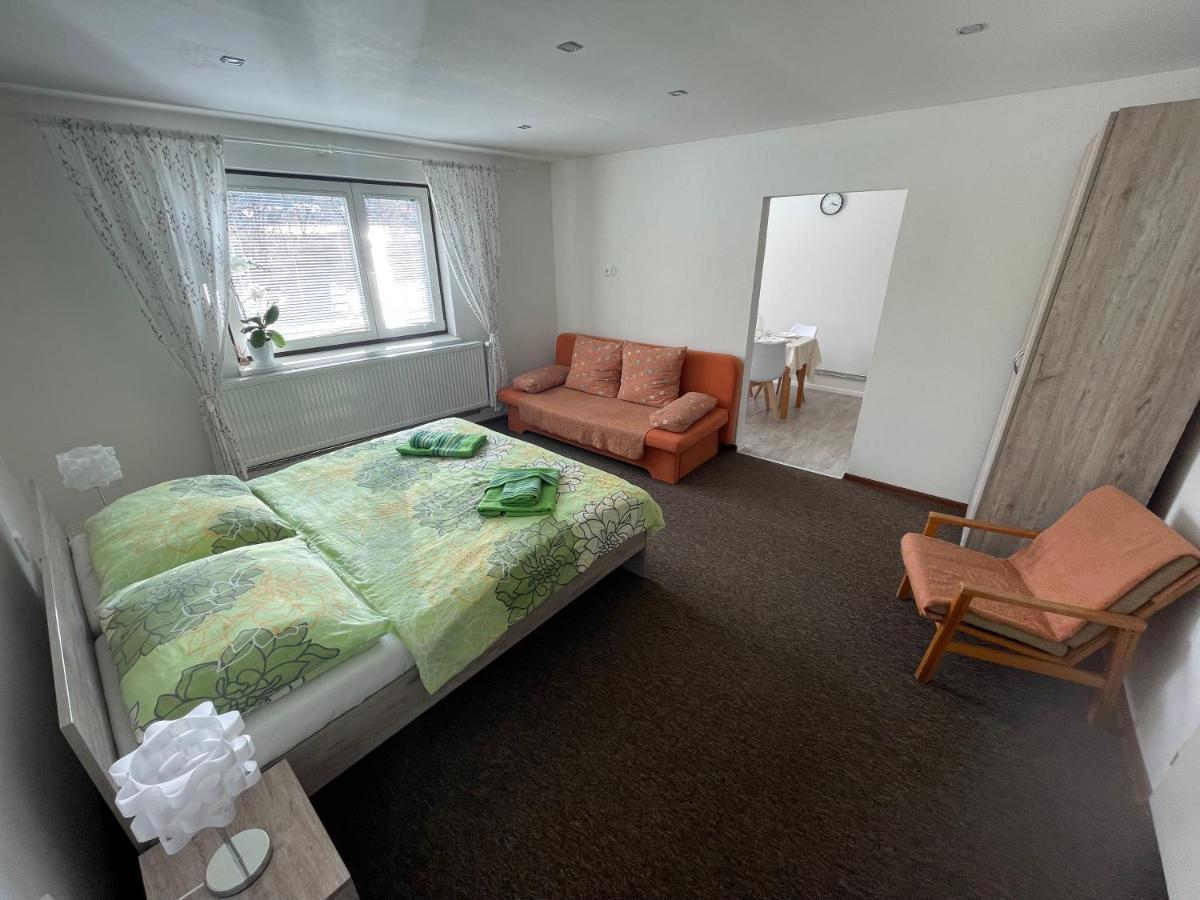 Apartmany Pri Zvonici Oravsky Podzamok Bagian luar foto